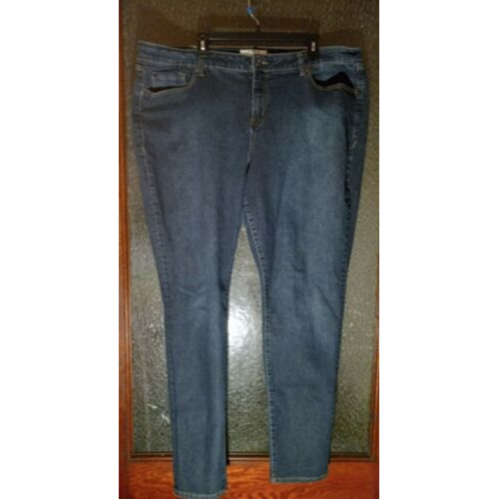Torrid Jeans medium wash Womens size 24xt